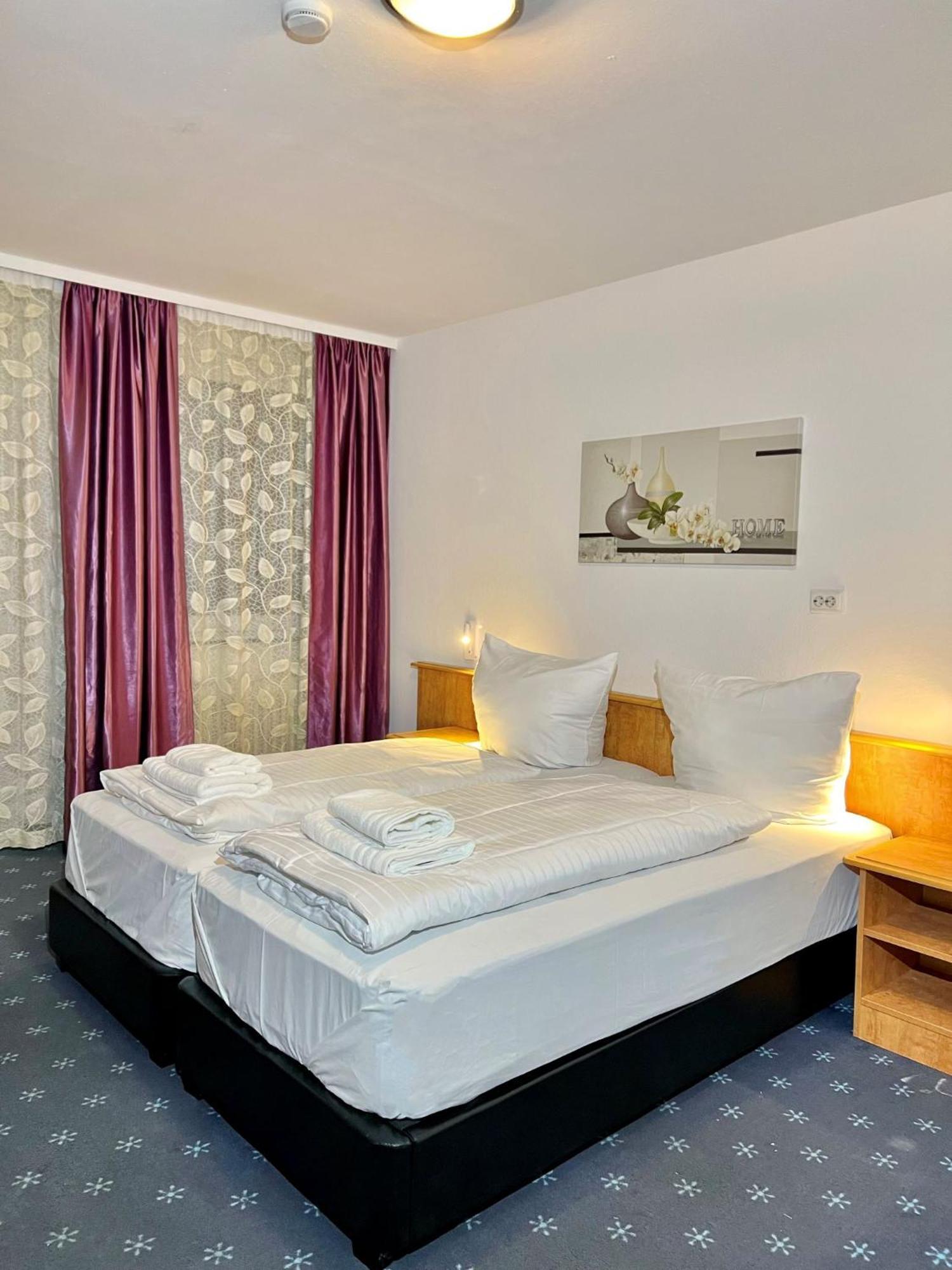 Hotel Neo Cologne Bonn Airport Rösrath Екстериор снимка