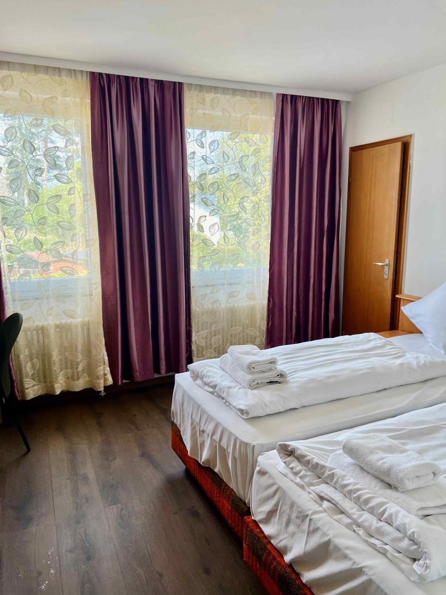 Hotel Neo Cologne Bonn Airport Rösrath Екстериор снимка